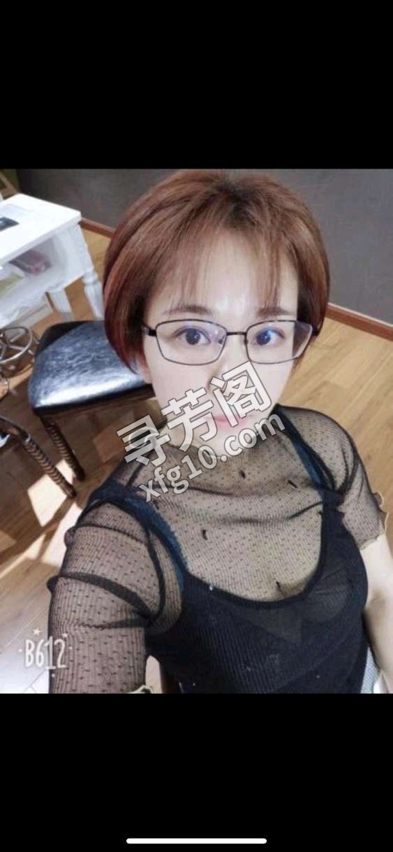 姑苏熟女 地方 年龄 30岁-40岁 颜值： 6分 400 项目 陪浴、按摩、口、啪啪 3