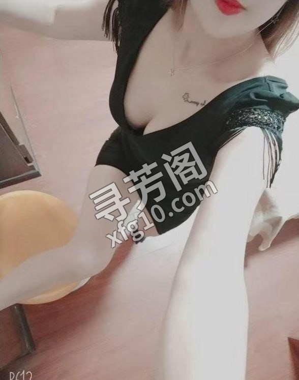 香洲性感风骚大美女 地方 年龄 25岁-30岁 颜值： 6分 700 项目 全套项目 2