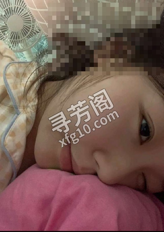 汉阳火辣妹 地方 年龄 25岁-30岁 颜值： 6分 400 项目 陪浴 深喉 艳舞 制服 足交 7