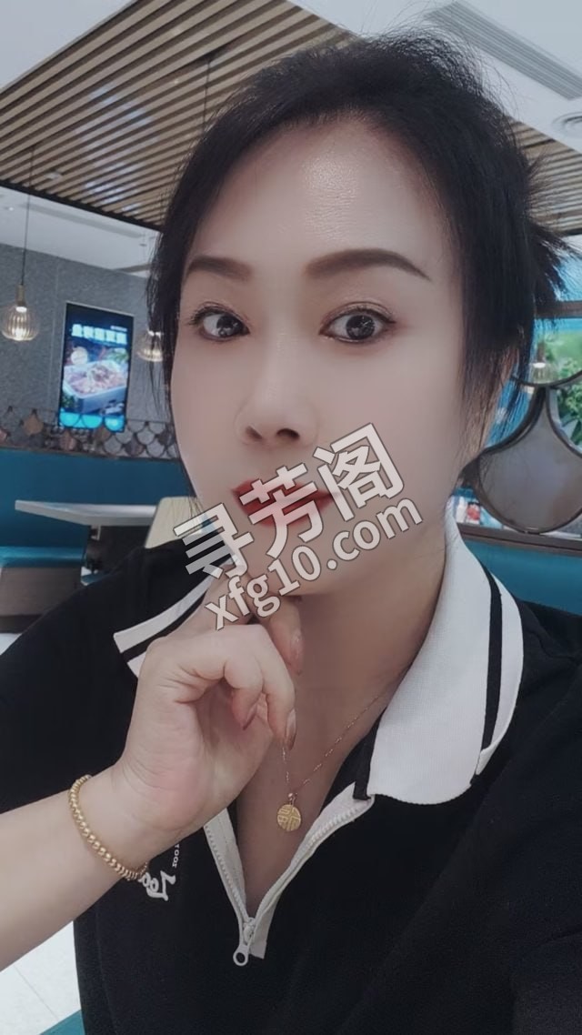 南通熟女 地方 年龄 30岁-40岁 颜值： 6分 400 项目 漫游 无套口 丝足情趣 指滑 调情 姿势 2