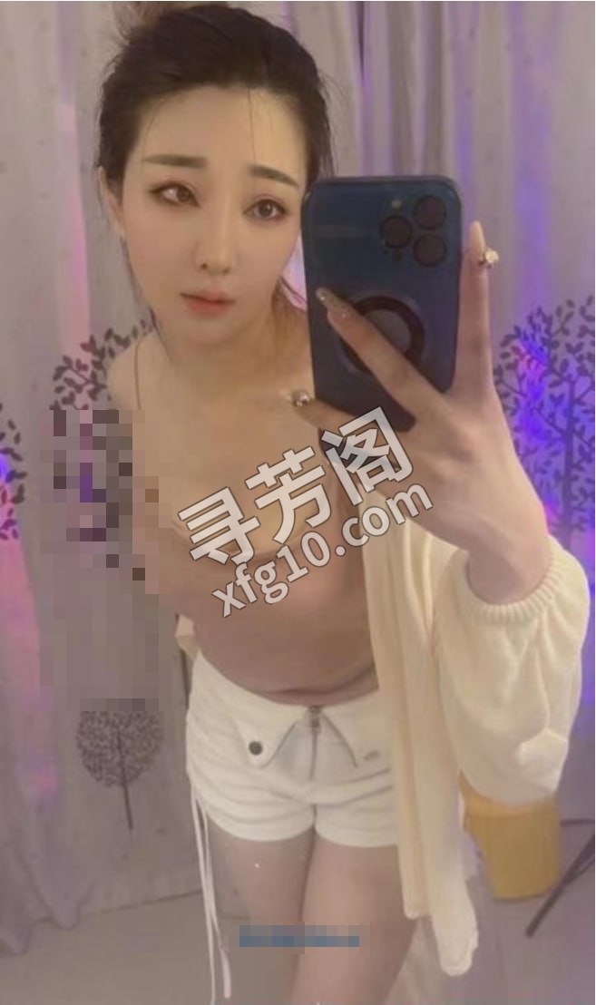 武汉洪山区香奈儿 地方 年龄 25岁-30岁 颜值： 6分 400 项目 助浴 口 胸 按摩 深喉 爱爱 2