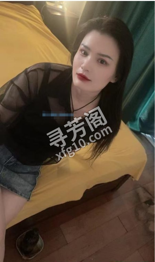 南三环中尺小活SM 地方 丰台区 年龄 30岁-40岁 颜值： 6分 400 项目 SM女王调教 2