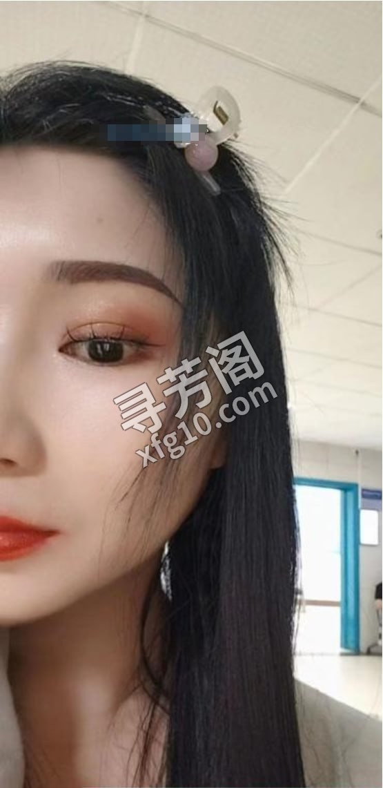 光谷芳芳 地区 年龄 25岁-30岁 颜值 6分 价格 600 服务 鸳鸯浴，口交，69，胸推，臂推，漫游 2