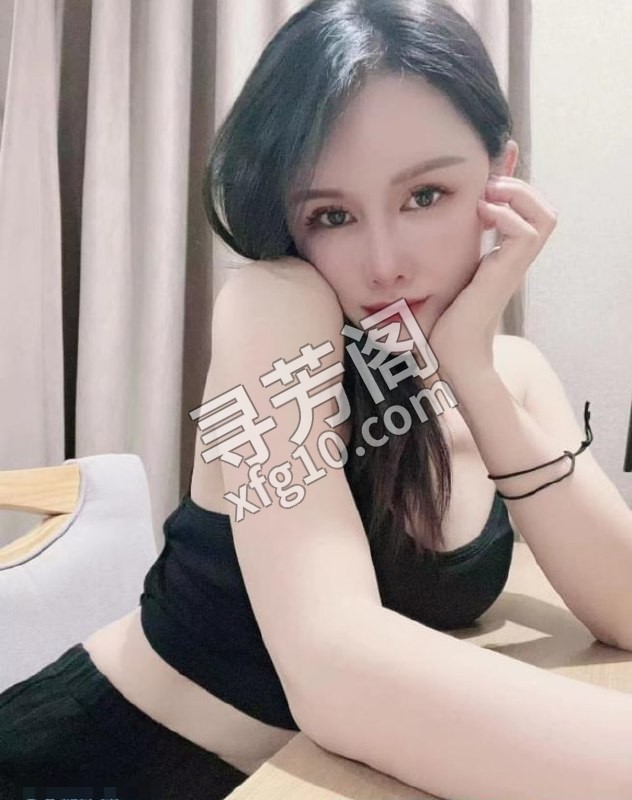 精致御姐 地方 年龄 25岁-30岁 颜值： 6分 700 项目 鸳鸯浴，舌吻，69，口爆，水中潇，制服诱惑 2