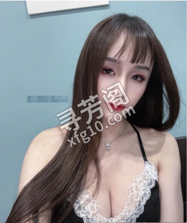 风韵小少妇 地方 年龄 25岁-30岁 颜值： 6分 600 项目 鸳鸯浴，丝袜，调情，漫游，胸推，口爆，69 3
