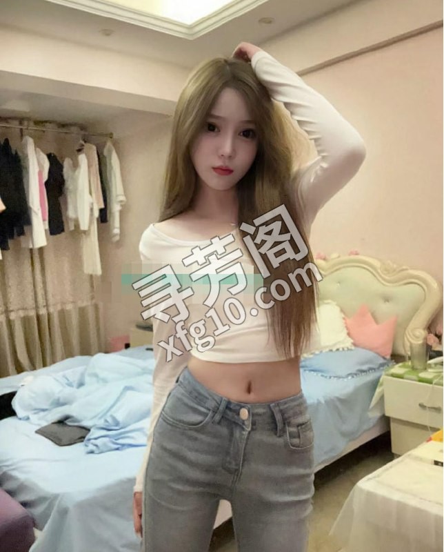 亲验真实00后嫩妹 地方 鄞州区 年龄 18 颜值： 8 700p 项目 胸推臀推，毒龙口爆，69互舔 2