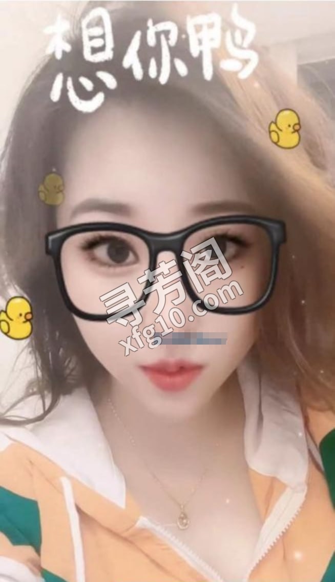 龙岗少妇欣儿 地方 市辖区 年龄 25岁-30岁 颜值： 6分 600 项目 陪浴，按摩，游走，吹箫，毒龙 2