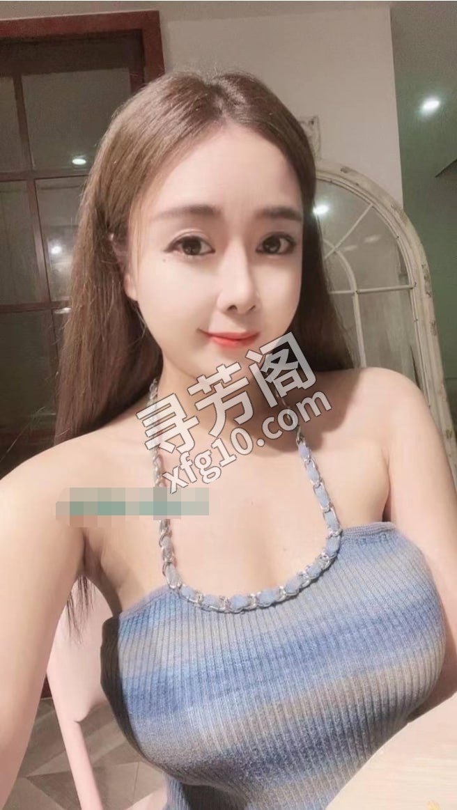 巨乳闷骚小少妇 地方 江苏省 海陵区美好上郡 年龄 25 颜值： 8 700/50分钟 项目 鸳鸯浴、波推 2