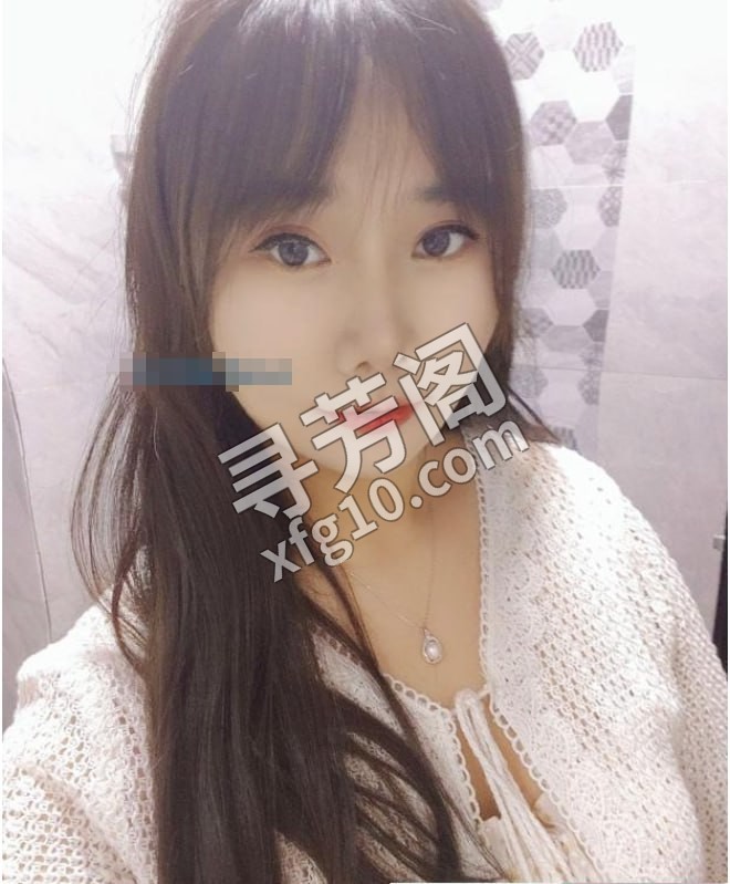 风韵少妇 位置 几岁 25岁-30岁 颜值＝ 6分 费用明细 400 项目 鸳鸯浴，口，大，丝足，制服 地球号 2