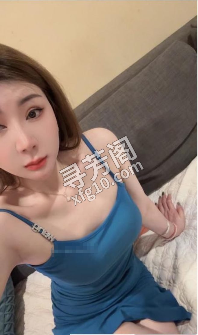 硚口大白软按摩女 位置 几岁 25岁-30岁 颜值＝ 6分 费用明细 400 项目 沐浴，按摩，指滑，丝足 2