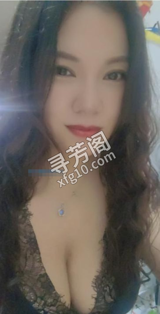 朝阳大胸丰满少妇 地方 朝阳区 年龄 30岁-40岁 颜值： 6分 400 项目 口活 69 漫游 高跟 啪啪 2