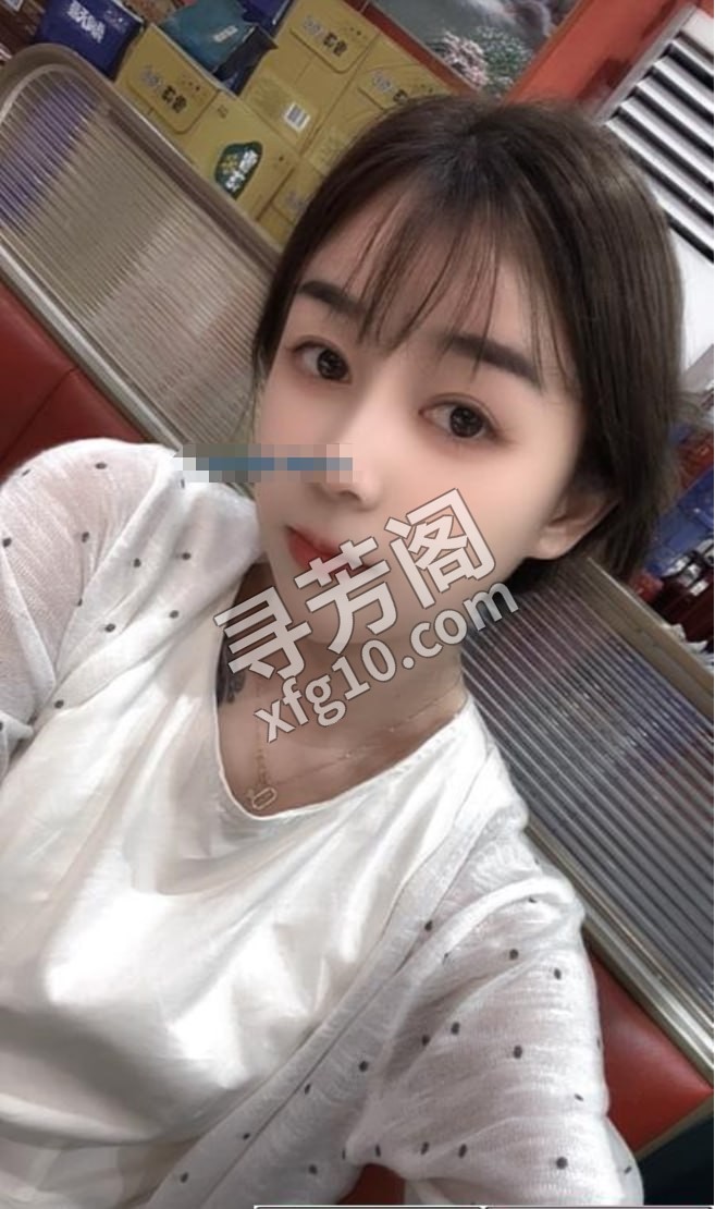 重庆御姐可可 地方 闵行区 年龄 25岁-30岁 颜值： 6分 700 项目 鸳鸯浴，漫游，深猴，按摩，69 4