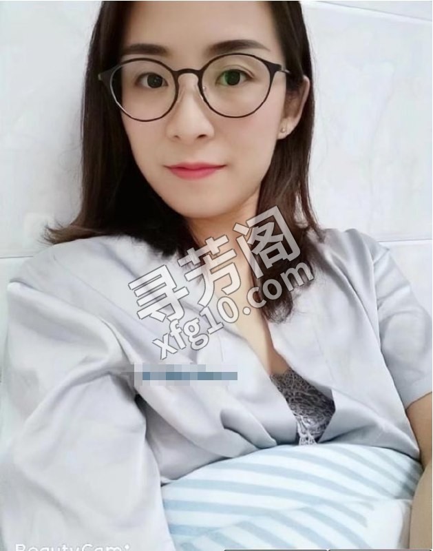 杨浦眼镜气质女 地方 杨浦区 年龄 30岁-40岁 颜值： 6分 500 项目 鸳鸯浴 漫游 胸推 口活 爱爱 2