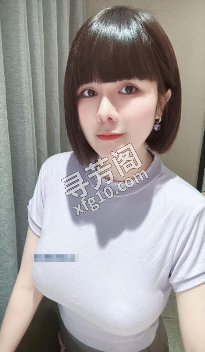 静安大奶姐姐 位置 静安区 几岁 25岁-30岁 颜值＝ 6分 费用明细 700 项目 鸳鸯浴 胸推 漫游 5