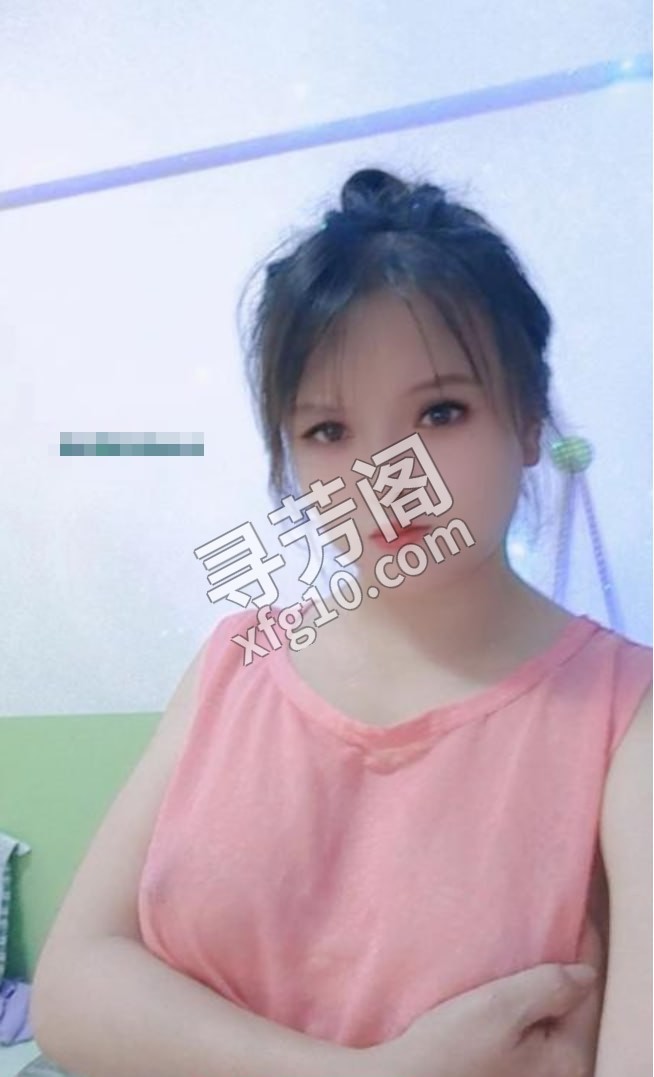 天心兼职巨乳少妇丹丹 地方 年龄 30岁-40岁 颜值： 6分 400 项目 波推 吹箫 69 爱爱 沐浴 3