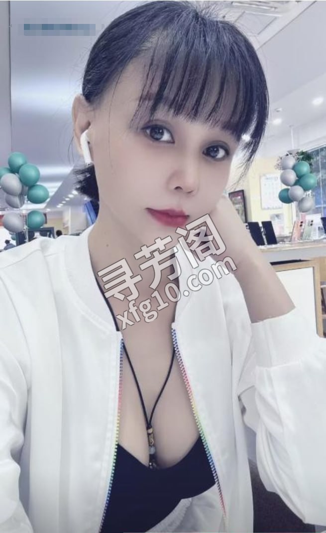 广州良家暖暖少妇 地方 年龄 25岁-30岁 颜值： 6分 400 项目 鸳鸯浴，亲蛋，六九，调情，口爆，毒龙 2