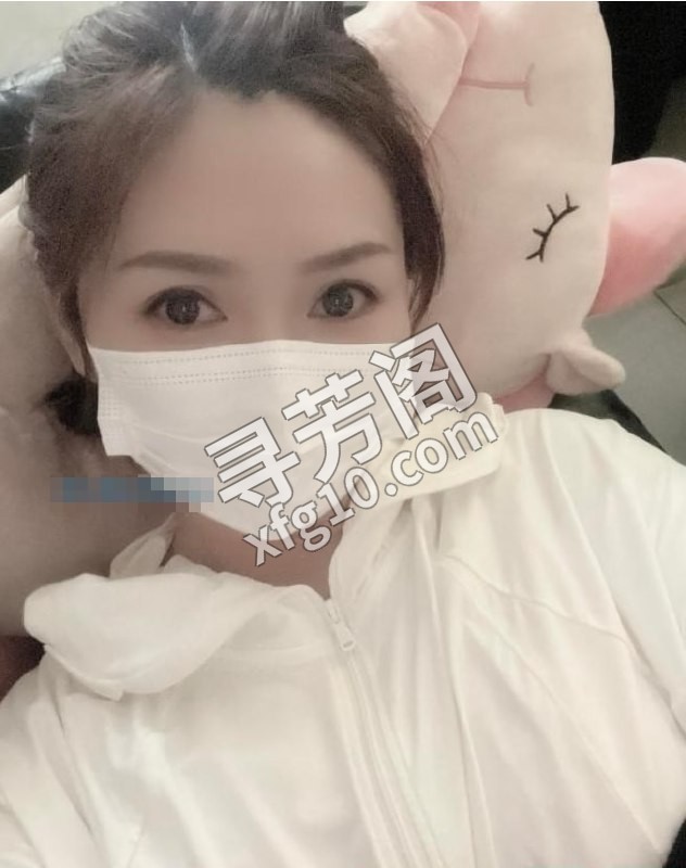 昆区少妇琪琪 地方 年龄 25岁-30岁 颜值： 6分 700 项目 驾鸯浴，漫游，胸推，69式，冰火，口活 2