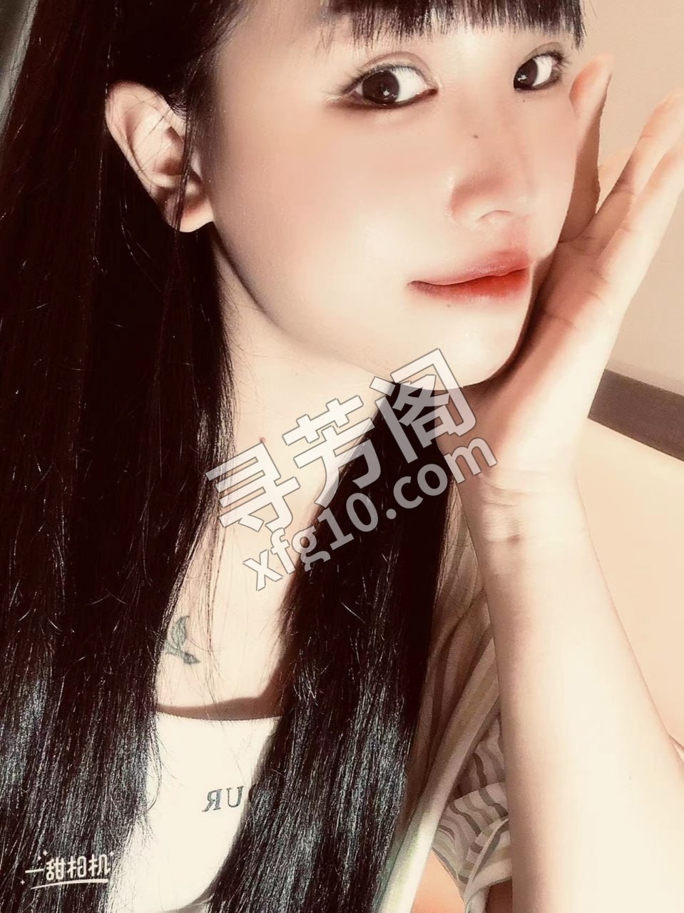 江岸小美 地方 年龄 25岁-30岁 颜值： 6分 600 项目 鸳鸯浴，69， 7