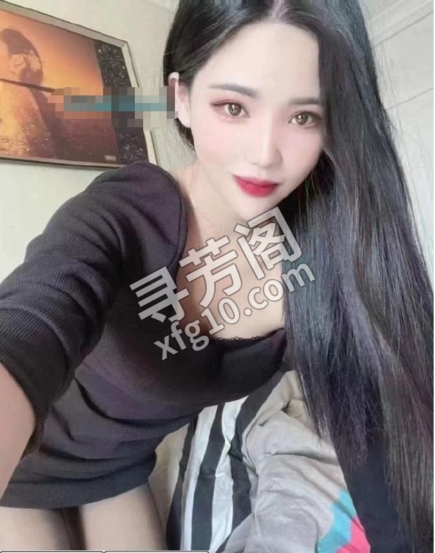 黑丝姐姐 地方 年龄 25岁-30岁 颜值： 6分 400 项目 黑丝调情 陪浴 口爆 胸推 69 2