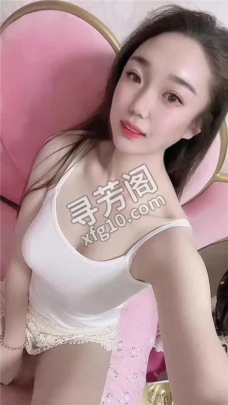 成都风骚小妖精 信息分类：楼凤兼职 地方：四川省- 信息来源：亲身体验 年龄：24 颜值：身材：高颜值： 2