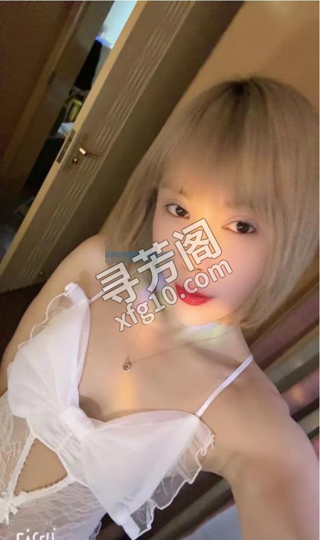喷水拉拉 地方 年龄 30岁-40岁 颜值： 6分 600 项目 毒龙 69 冰火 胸推 漫游 过水 制服 3