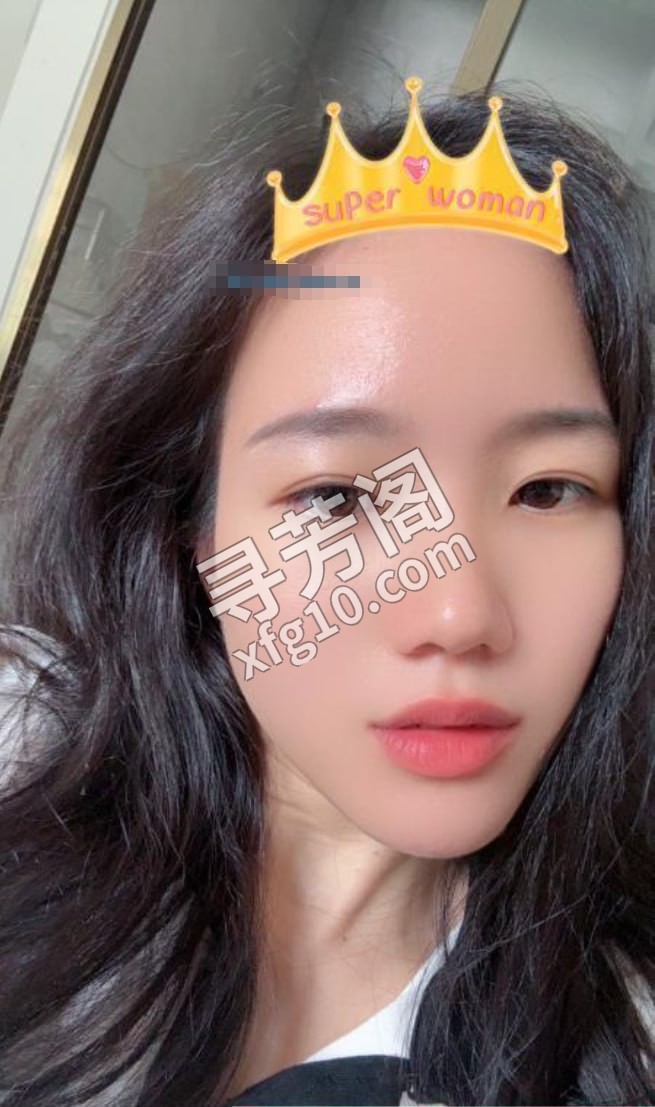 迷人的小妖精 地方 市辖区 年龄 25岁-30岁 颜值： 6分 700 项目 鸳鸯浴 69 无套口 全身漫游 2
