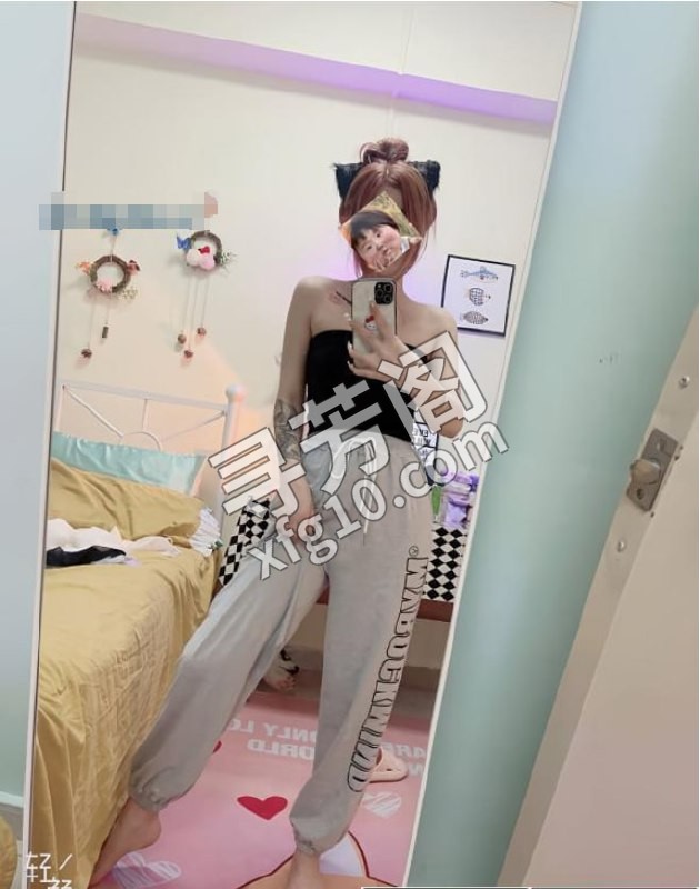 黄岛性感小妲己 地方 年龄 25岁-30岁 颜值： 6分 600 项目 鸳鸯浴，指划，漫游，胸推，毒龙，口交 2