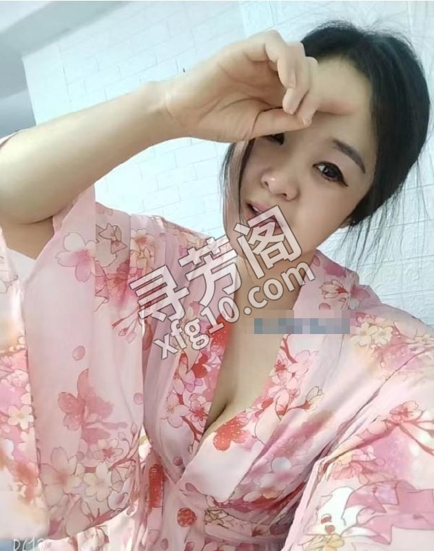 桃子老师 地方 年龄 25岁-30岁 颜值： 8分 400 项目 按摩 挑逗 胸推 指划 漫游 口活 制服 2