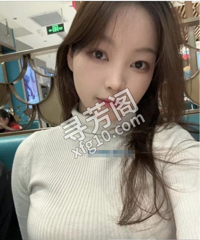 项目系妹子元元 地方 年龄 25岁-30岁 颜值： 6分 400 项目 鸳鸯浴，口，胸推，漫游，69，毒龙 3