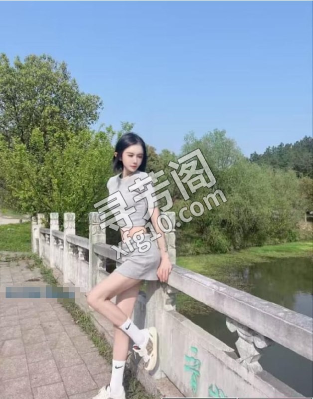 庐阳御姐飘飘 地方 年龄 25岁-30岁 颜值： 6分 700 项目 按摩，艳舞，陪浴，双龙戏珠，情趣内衣，全套 2