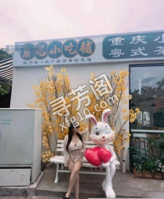 包河静静 地方 年龄 25岁-30岁 颜值： 6分 500 项目 波推、乳交、口交、舌吻、做 3