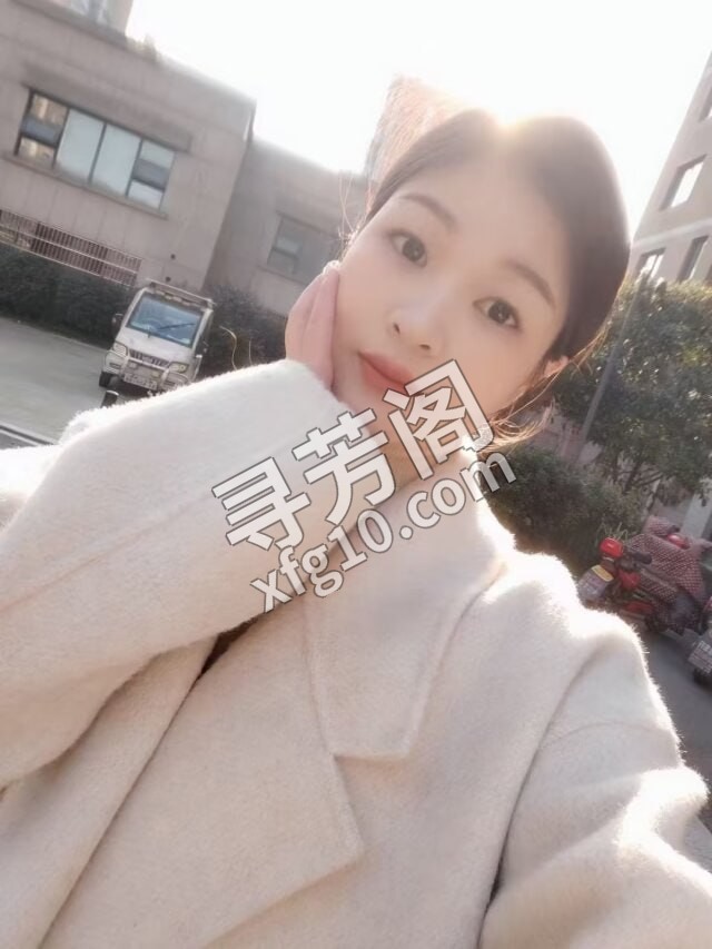 萧山美臀女神 地方 年龄 25岁-30岁 颜值： 6分 800 项目 全套项目 6
