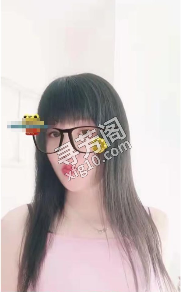 汉阳区卸货老嫂子 地方 年龄 40岁+ 颜值： 5分 300 项目 按摩、情趣内衣、波推、口活、啪啪 2