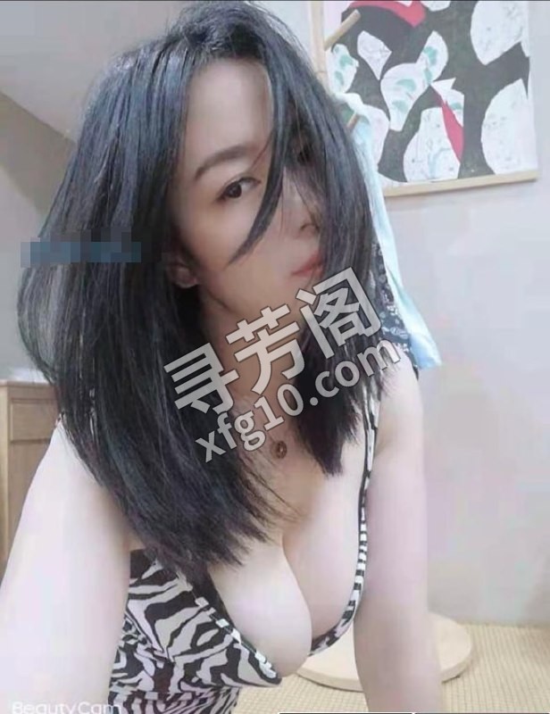 E罩大奶丫头小诺 地方 河西区 年龄 25岁-30岁 颜值： 6分 600 项目 鸳鸯浴，口加大活，丝足 4