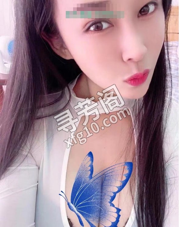 奶牛大胸妹波推 地方 河北 天苑小区 年龄 26 颜值： 8 600 项目 陪洗澡，波推，口交，加钱可肛交 2