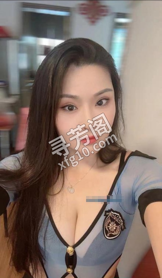 韵味好身材 地方 年龄 25岁-30岁 颜值： 6分 400 项目 奶推，69，制服，口交深喉，做 2