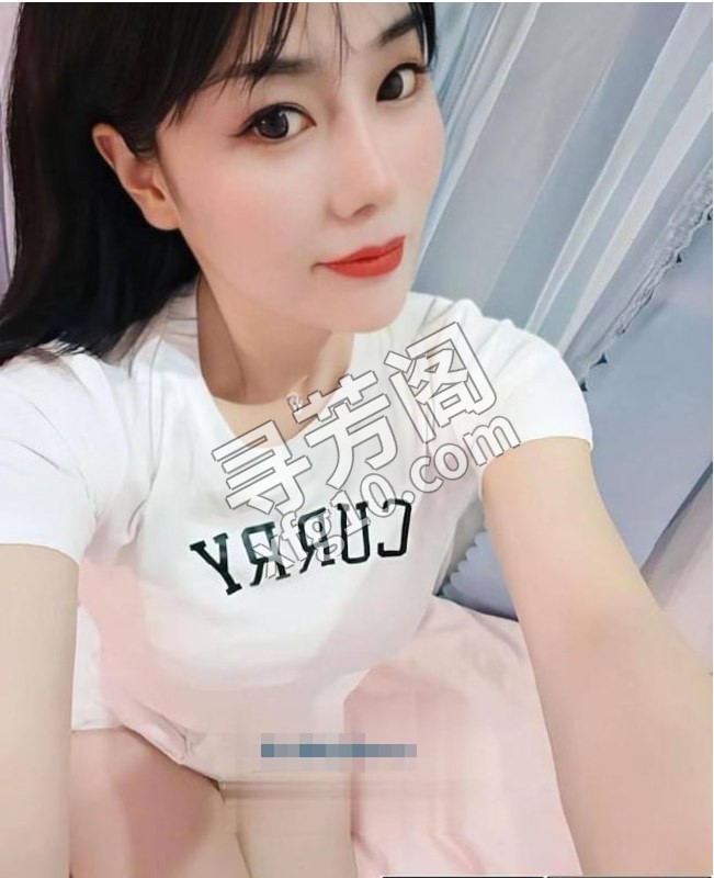 江南名府轻熟女 地方 年龄 30岁-40岁 颜值： 6分 500 项目 鸳鸯浴，口交，制服诱惑，舌吻，啪啪 2