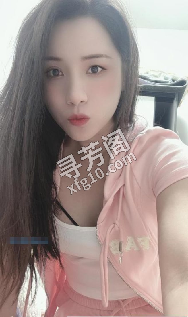 大胸苗条少妇 地方 年龄 25岁-30岁 颜值： 6分 800 项目 鸳鸯浴 舌吻 无套吹箫 口爆 漫游 2