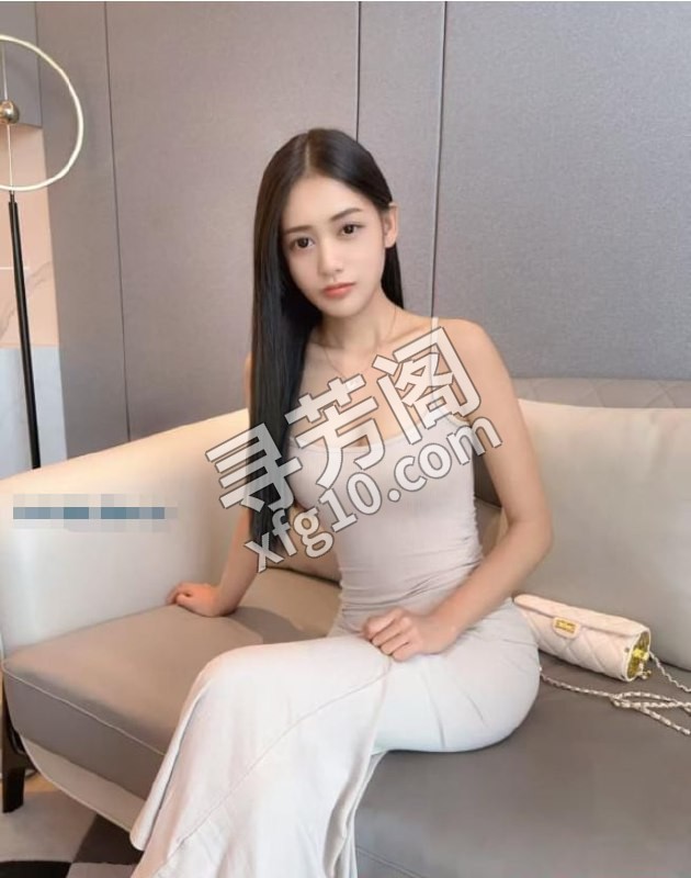 秦淮刚下海妹子 地方 年龄 20岁-25岁 颜值： 8分 700 项目 深候.无套吹.口爆、69互舔、鸳鸯浴 3