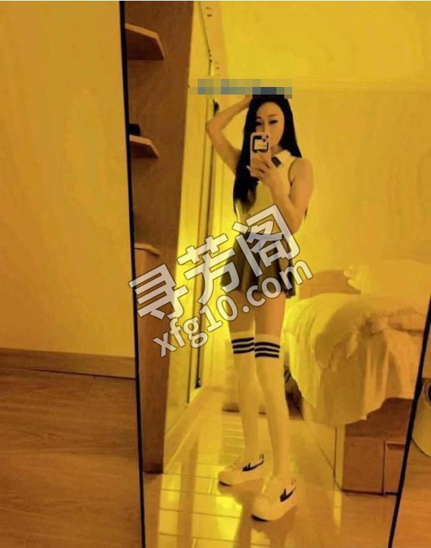 迷人重庆小妖精 地方 年龄 25岁-30岁 颜值： 6分 400 项目 毒龙，冰火，69，深喉 2