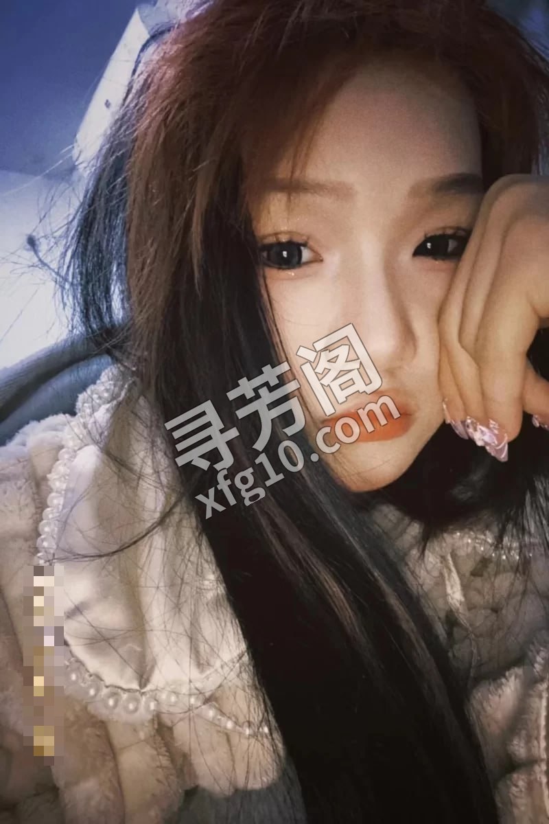 18岁女大学生 信息分类：楼凤兼职 地方：四川省- 信息来源：个人 年龄：18 颜值：身材：9分 3