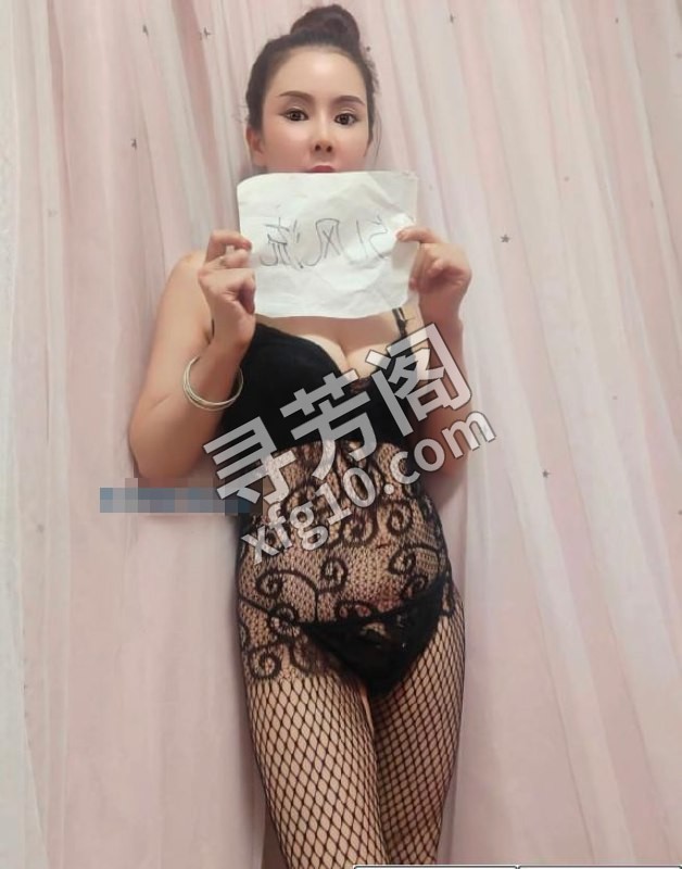 汉阳钟家村小姐姐 地方 年龄 30岁-40岁 颜值： 6分 400 项目 陪浴，AB面胸推漫游，毒龙，69 3