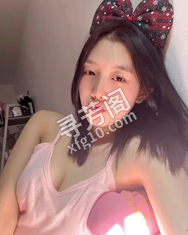 丰台兼职小妹 信息分类：楼凤兼职 地方： - 丰台 信息来源：朋友介绍 年龄：20-22 颜值：身材：大胸美女 2