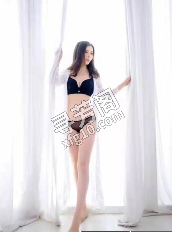昌岗白虎老板娘 位置 几岁 30岁-40岁 颜值＝ 6分 费用明细 400 项目 帮洗，调情，波推，舌吻，吹 2