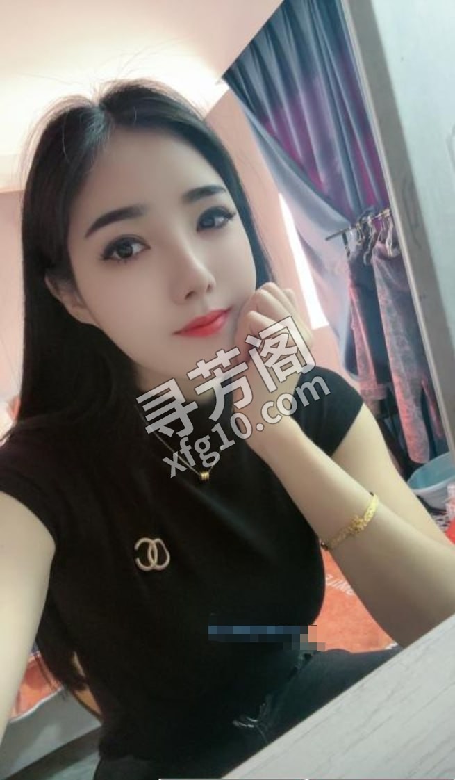 双飞周浦姐妹花 地方 浦东新区 年龄 25岁-30岁 颜值： 6分 1000 项目 鸳鸯浴，漫游，胸推，口活 2