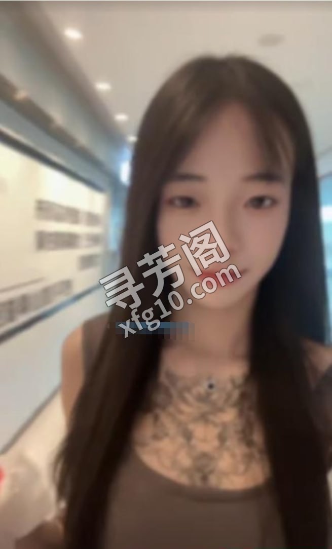 蛇纹管够的小姐姐 地方 闵行区 年龄 25岁-30岁 颜值： 6分 800 项目 鸳鸯浴，kj，蛇纹，制服 2