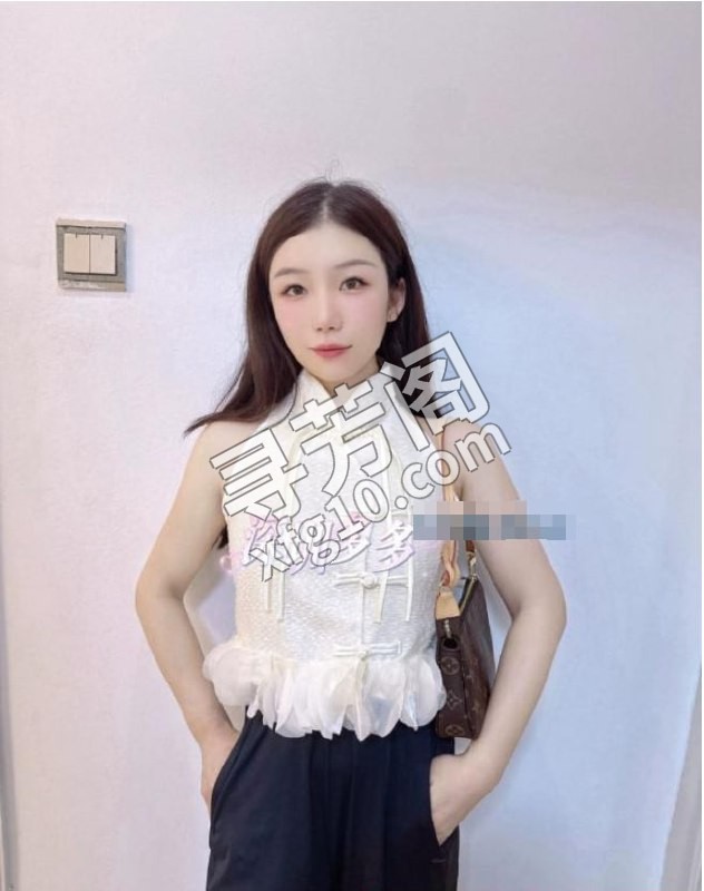温柔性感多多老师 地方 市辖区 年龄 25岁-30岁 颜值： 6分 700 项目 全套项目 3