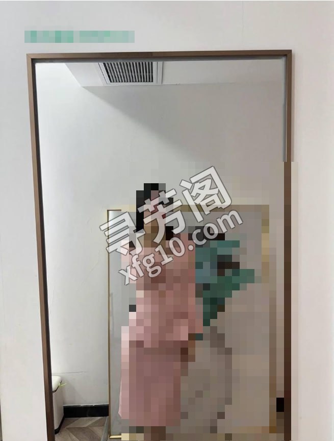 宝安气质美少女 地方 宝安区 年龄 25岁-30岁 颜值： 8分 800 45分钟 项目 胸推，臀推， 口爆 4