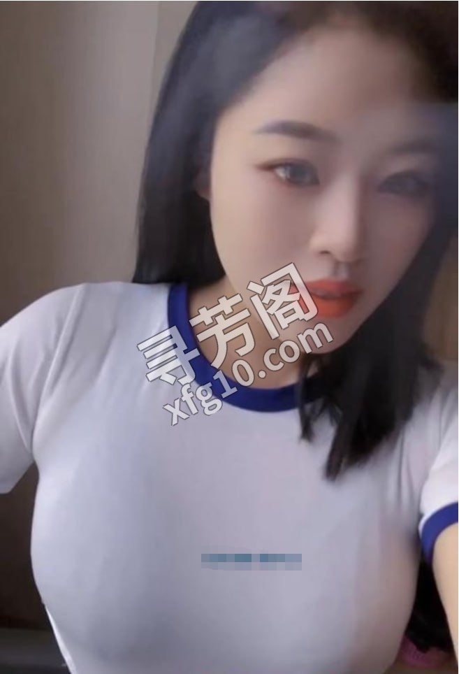 罗湖巨乳小宝 地方 市辖区 年龄 25岁-30岁 颜值： 6分 800 项目 全套开大啪啪 3