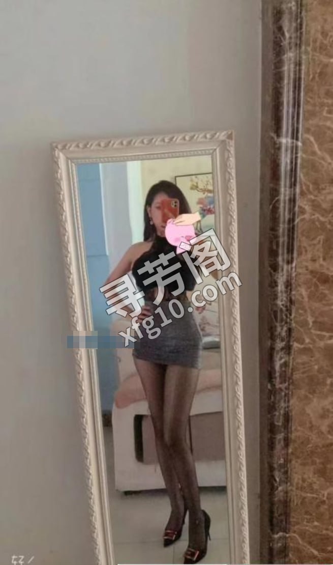 常州女帝 地方 年龄 25岁-30岁 颜值： 6分 600 项目 鸳鸯浴 口交 调情 爱爱 2